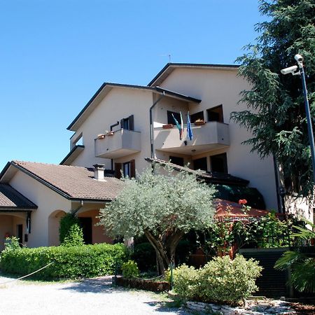 Hotel Ristorante La Rampina Вімодроне Екстер'єр фото